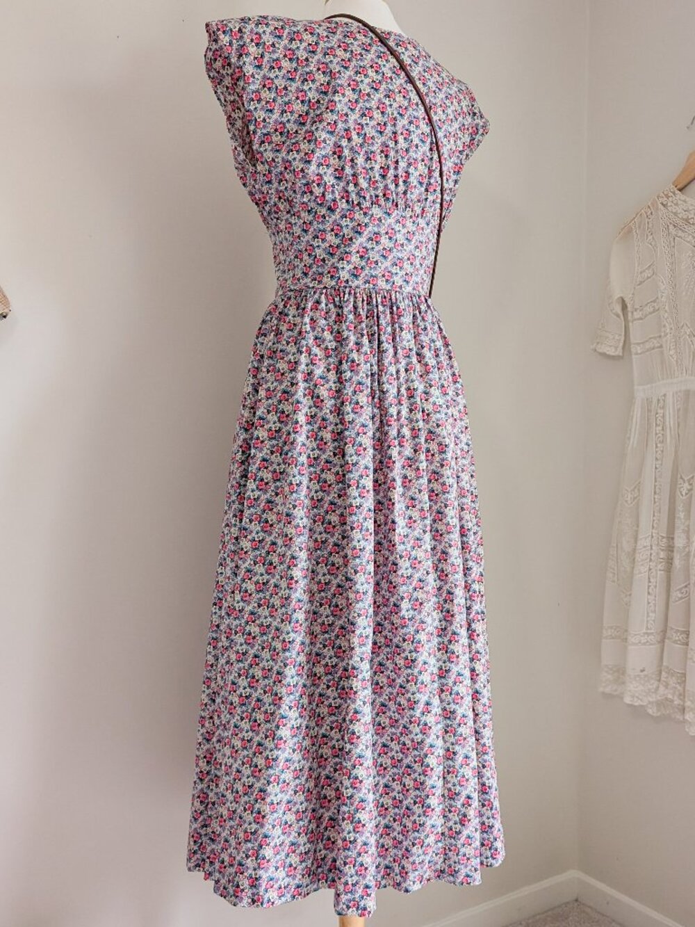 Vintage Floral Button Front Cinched Waist Cotton Midi Dress Size Small 80's - Picture 7 of 11